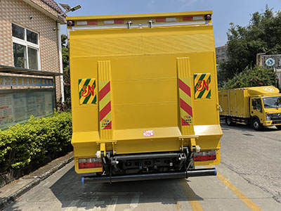 帶尾板的貨車價(jià)格指南，了解市場行情，做出明智選擇